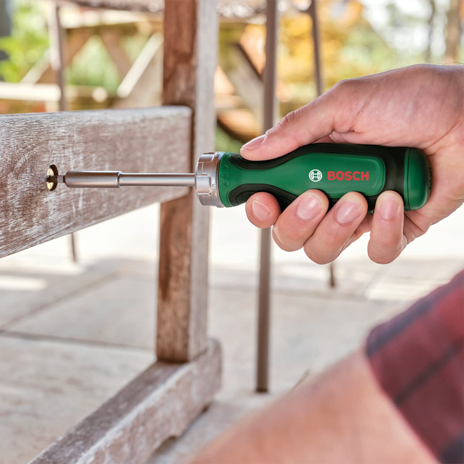 Bosch Home and Garden Rachet Screwdriver with 12 Bits (High-Torque Ratchet Screwdriver for Efficient,Heavy-Duty Screwdriving;Pop-Up Bit Magazine;12 Bits Included; Magnetic Bit Holder) - Amazon Edition